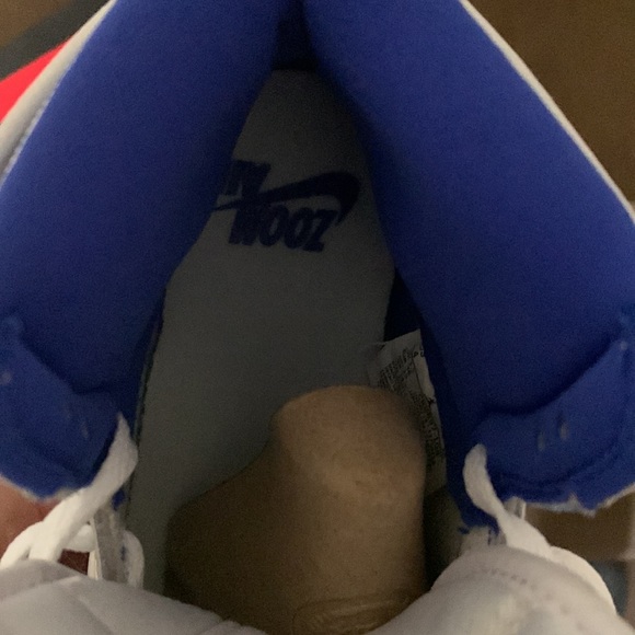 Air Jordan 1 Hi Zoom. - Picture 3 of 7